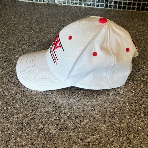 University of Wisconsin Men’s Game Time Adjustable Hat - Picture 2 of 9